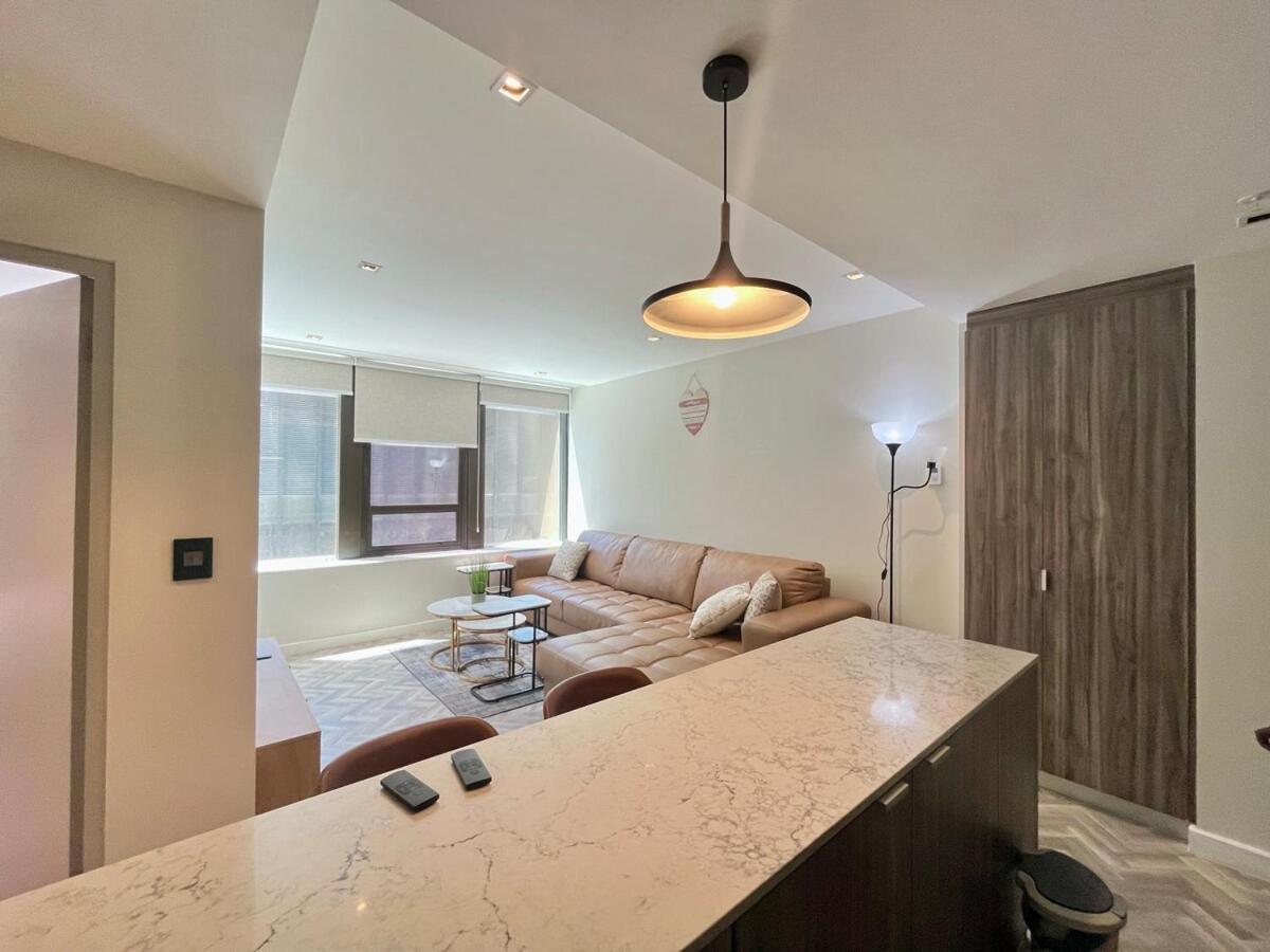 Luxury Foreshore Smart Uninterrupted Power Apartment *